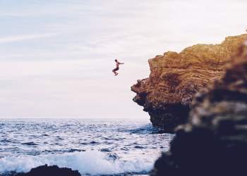 VeChain Surges to 2018 Levels, But These Metrics Hint the Run-Up Isn’t Over Yet