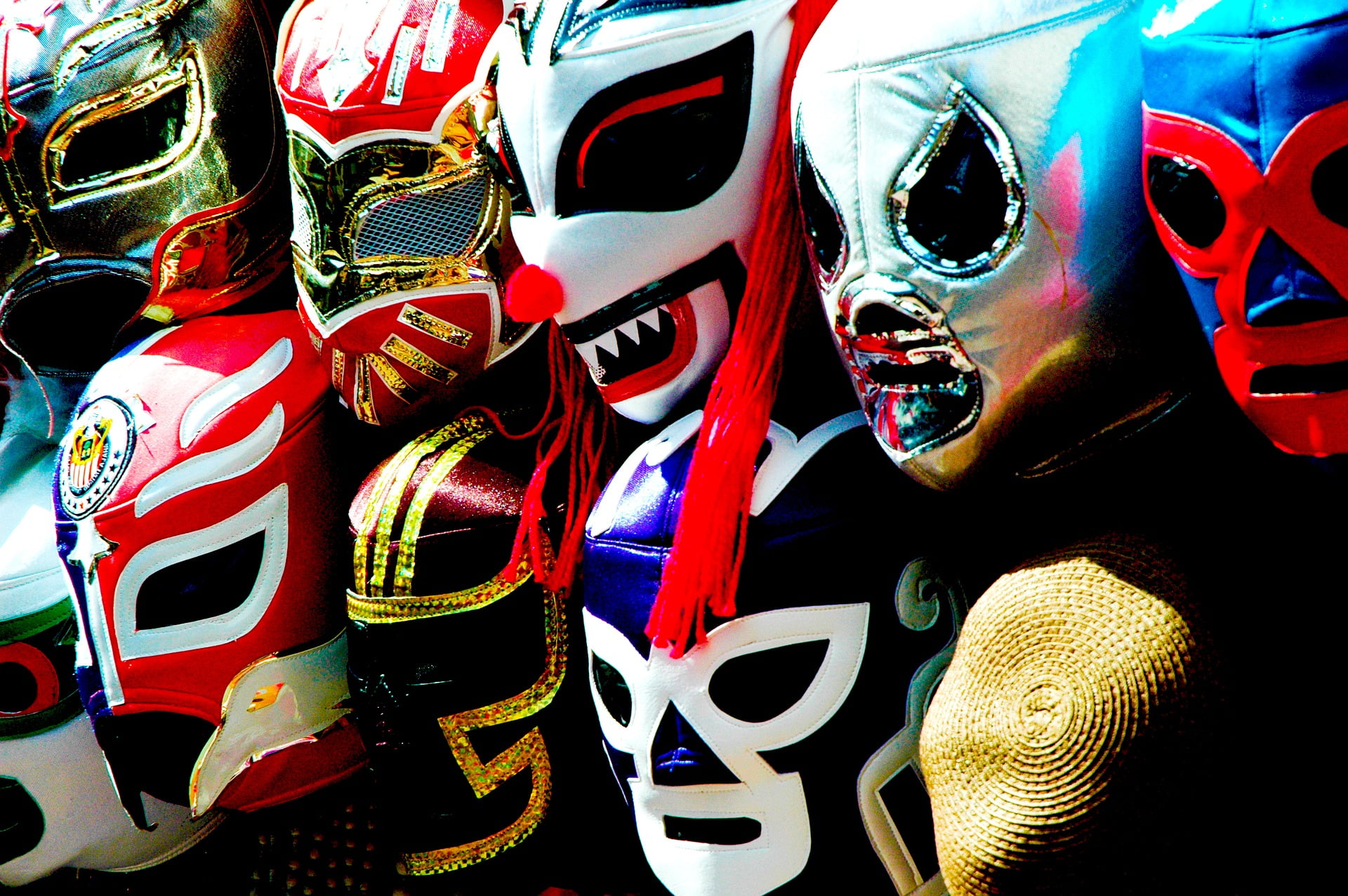 Tag Team of Powerful Sell Signals Could Take Tezos Down For The Count