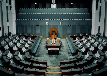 Bitcoin Slips $400 as CFTC Charges BitMEX Over Derivatives Violations