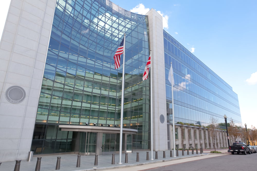 Hester Peirce Farewell Speech Highlights SEC Crypto Rulemaking Divide