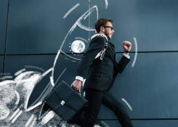 Ethereum Shoots Past $1k But High Gas Fees Still a Problem