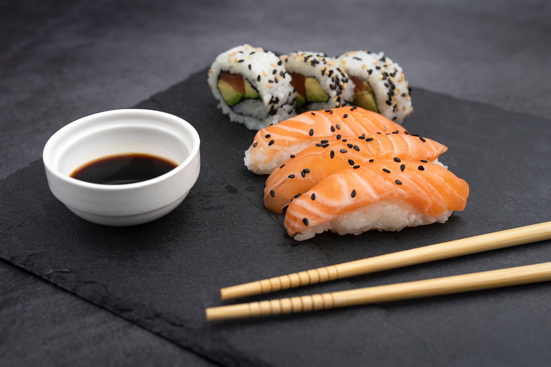 SushiSwap (SUSHI) Drops 14% as Ethereum Tumbles Under $1,000