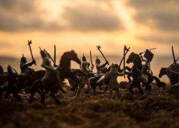 bitcoin fomo battle Elon Musk miners whales