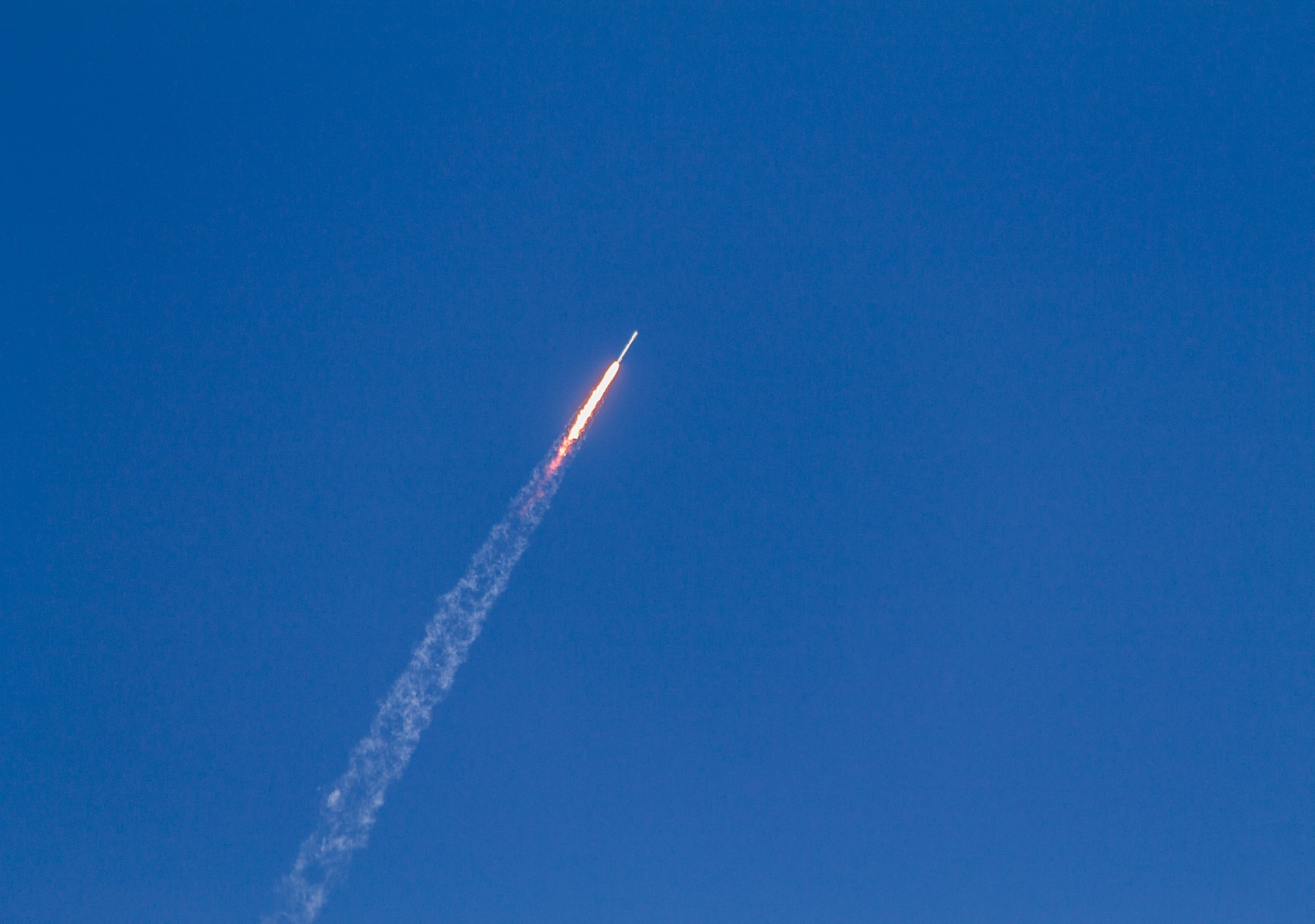 Dogecoin Rallies After Elon Musk Commits “Literal Moon” to DOGE Bulls