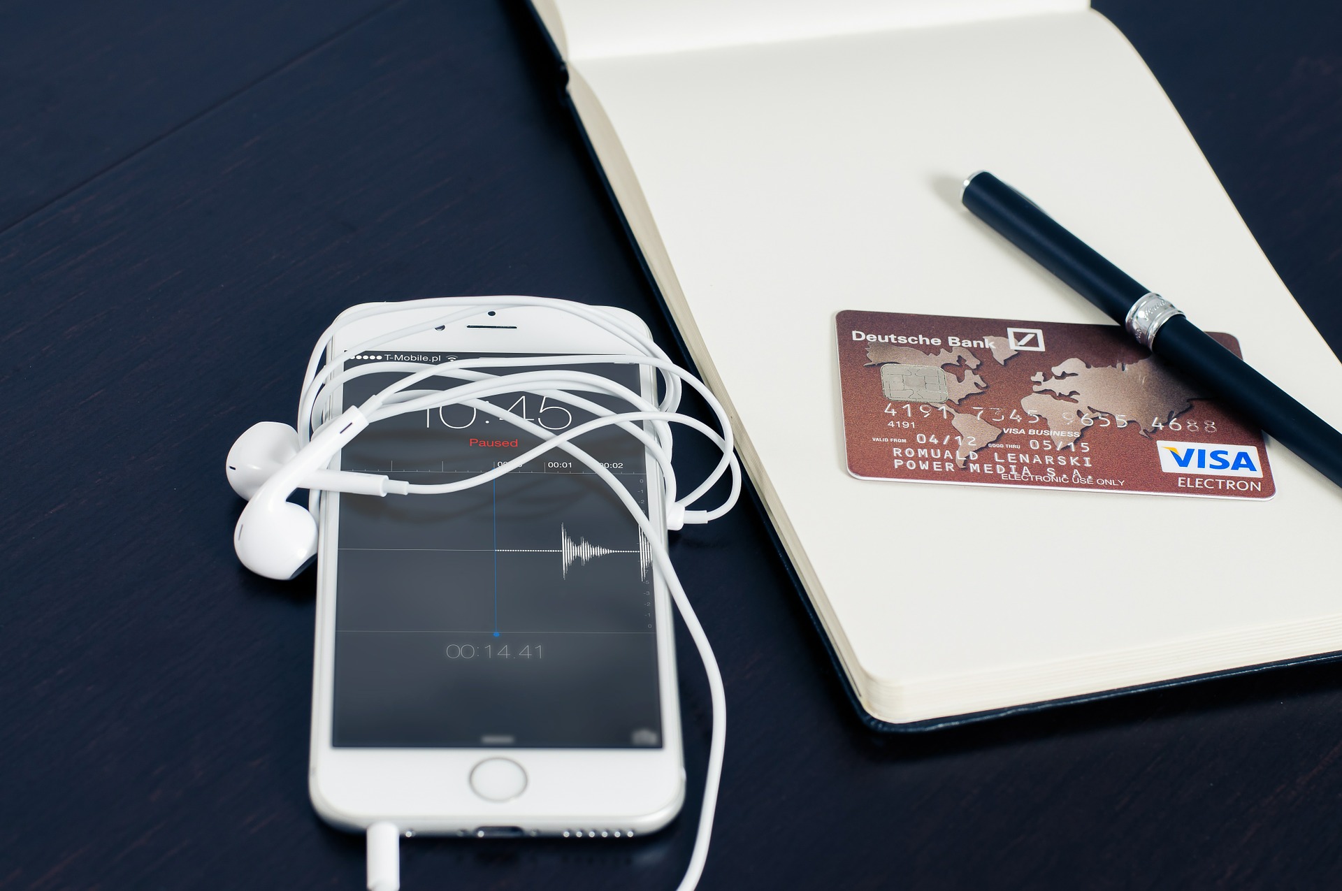 Square Revenues Triple, Fueled By Bitcoin Purchases