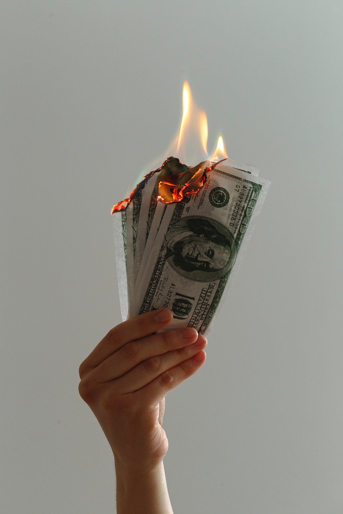 Crypto Industry, dollars burning
