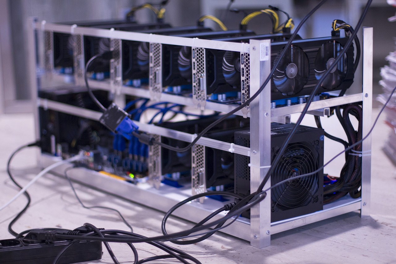 Bitcoin mining, several miners in an aluminum case