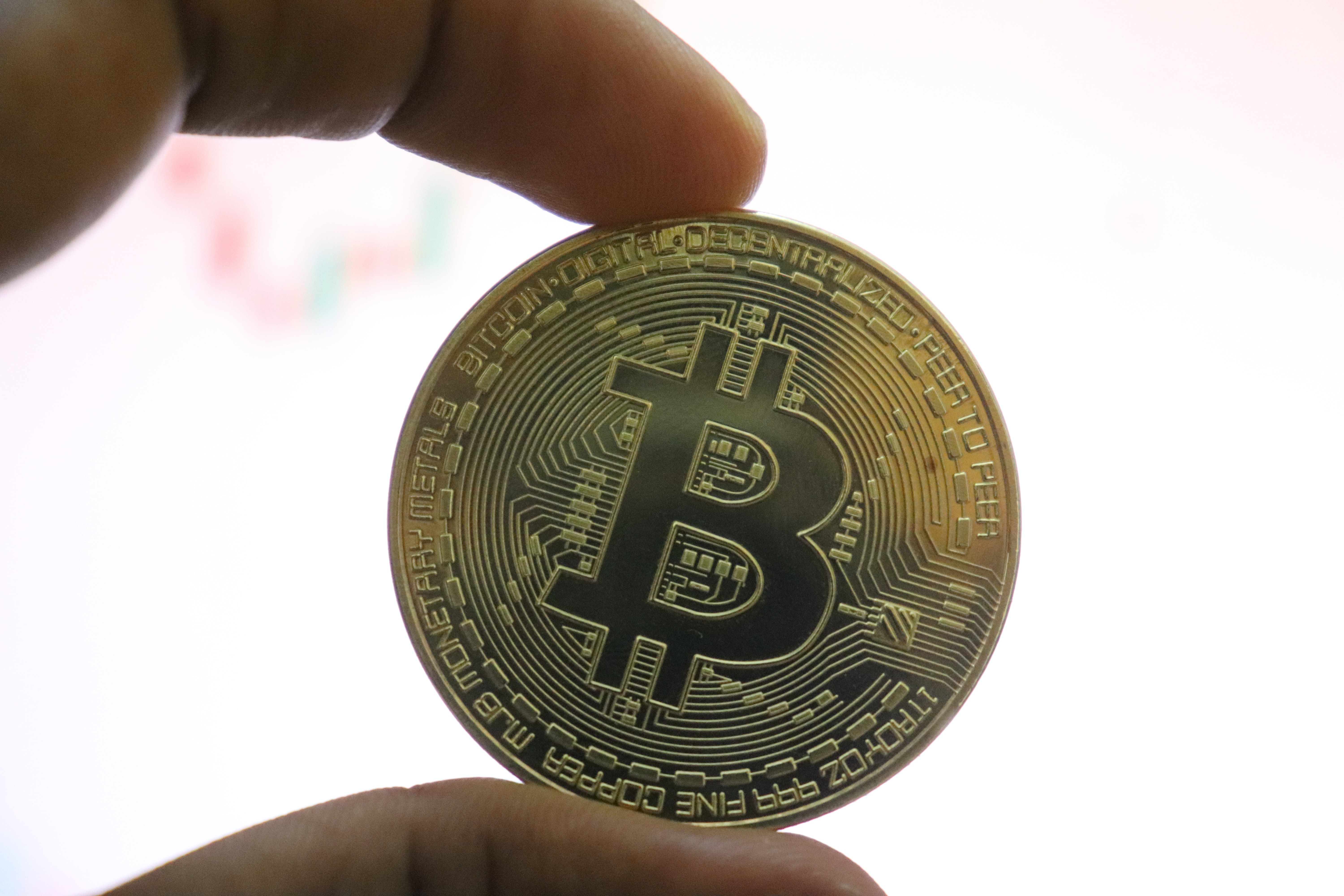Bitcoin Supply Shock: Reserves Drop To Lows Not Seen Since October 2017