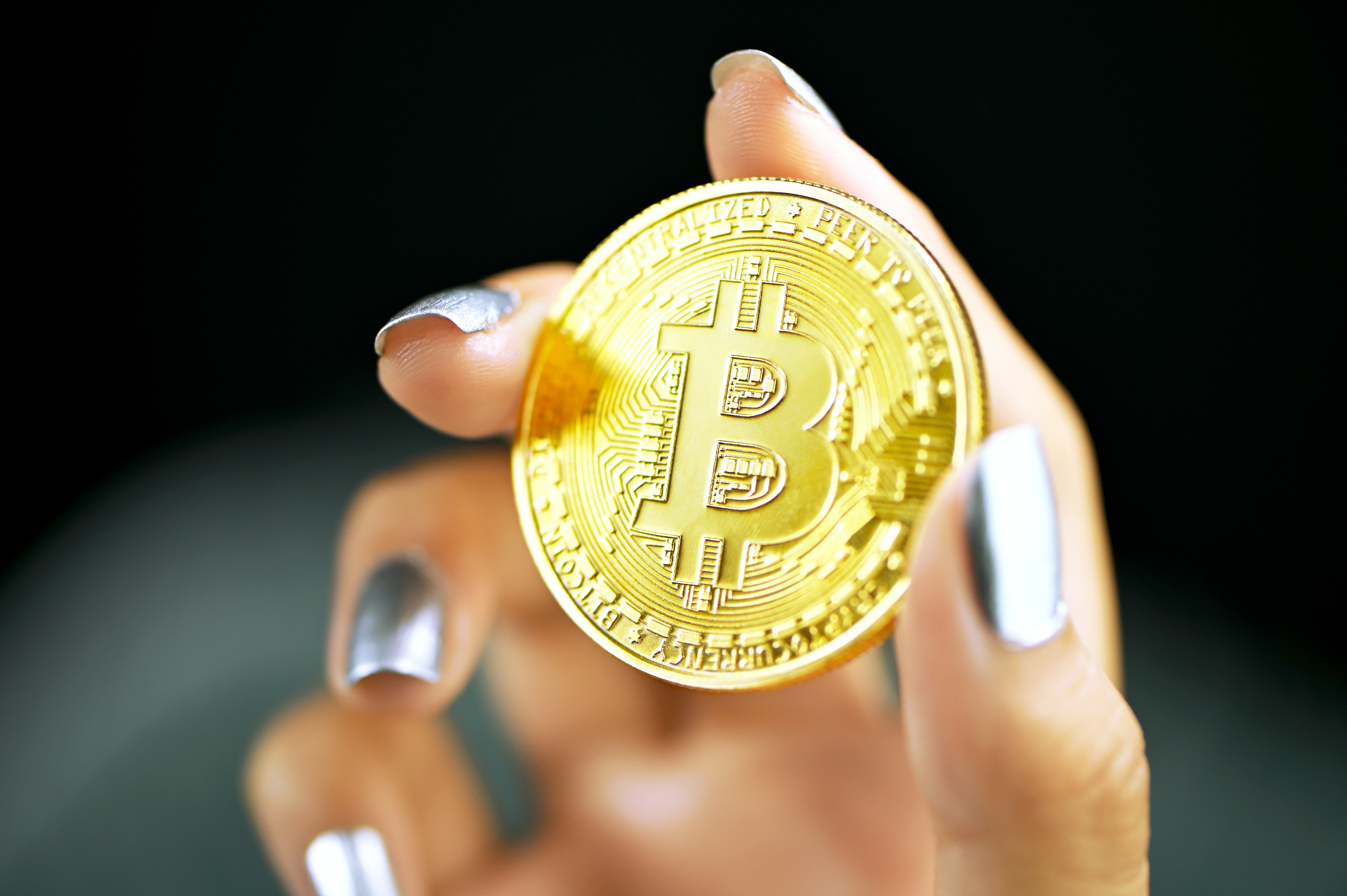 Bitcoin Funding Rates Fall Below Zero In Market Sentiment Reset