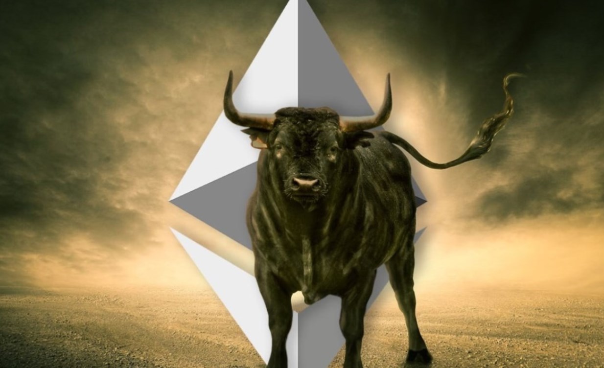 Bull in front of ethereum logo