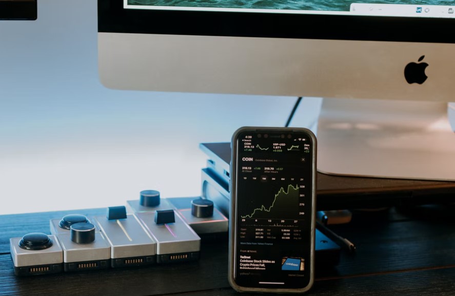 Apple Bitcoin BTC BTCUSD