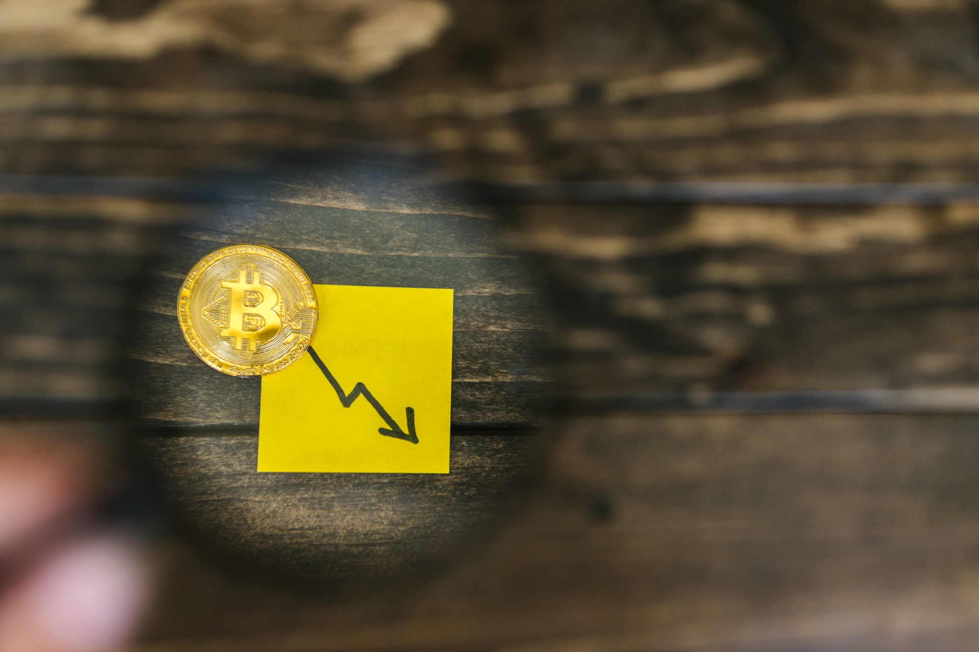 Bitcoin Collapses By Most In Nearly A Month – Its Golden Days Are Over?