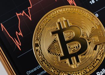 Fed Announces Inflation Warnings As Bitcoin Whales Remain In Wait Mode