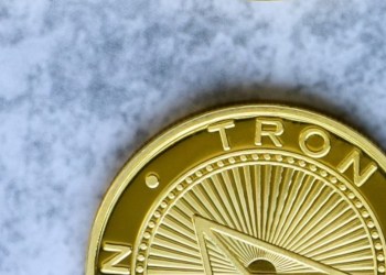 Tron Falls Sharply As Sun Scrambles To Save Stablecoin