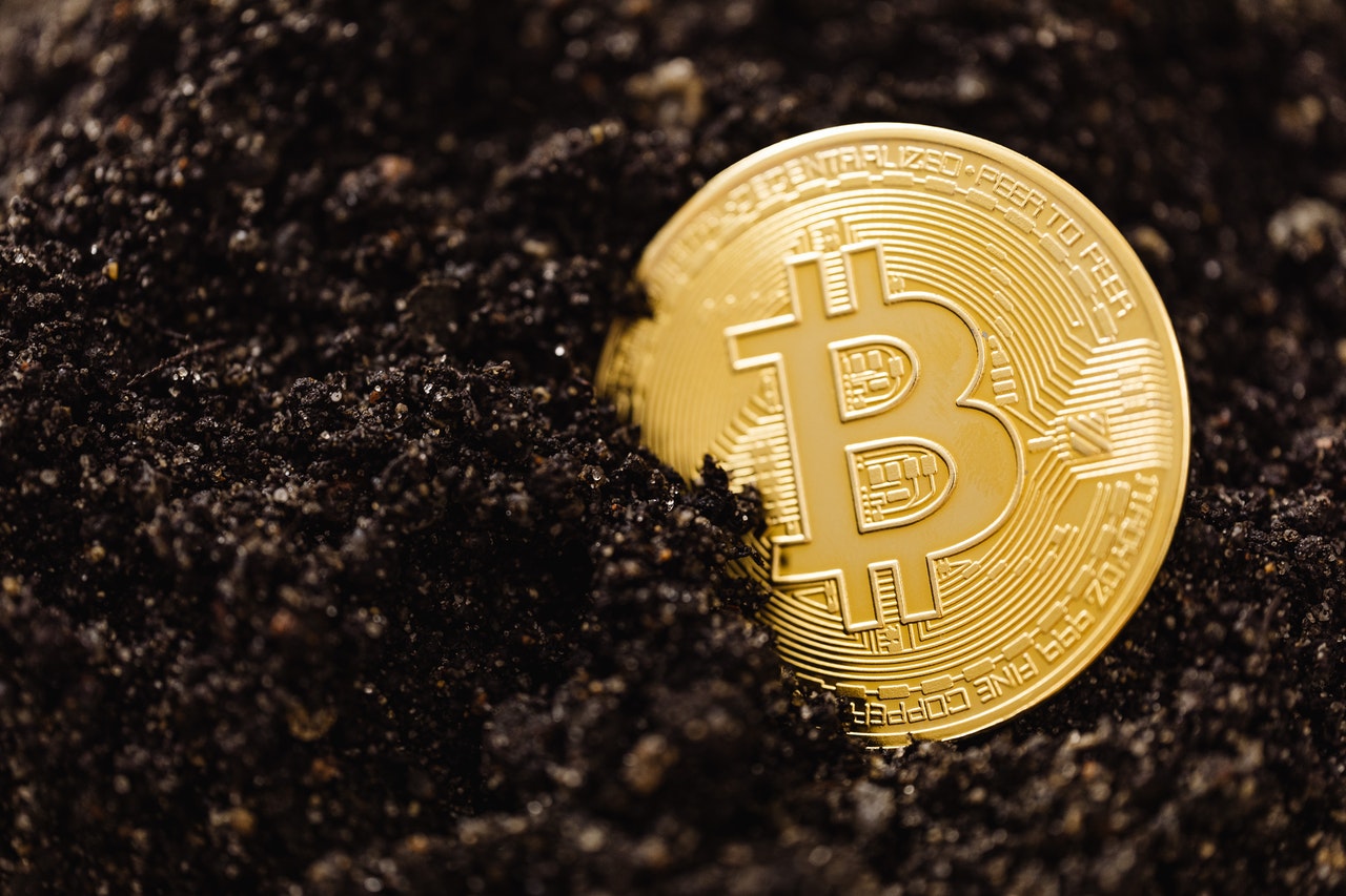 How Will Cynthia Lummis’s Proposed Bill Affect Bitcoin