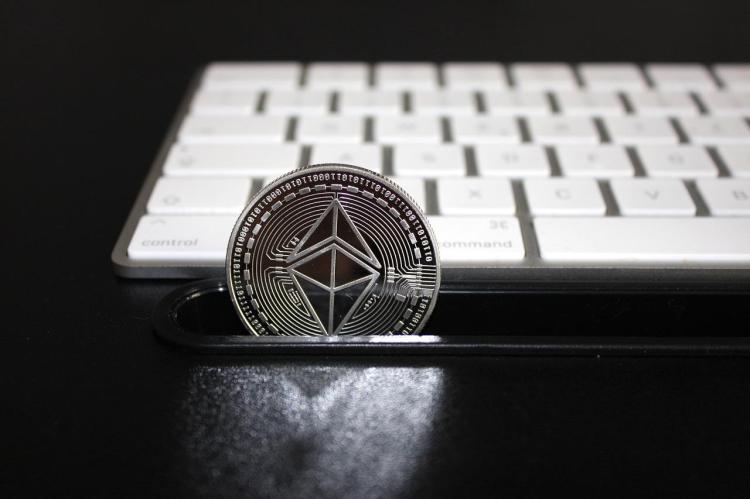 Telstra Report Unveils Ethereum Devs Remain Strong During Bear Market