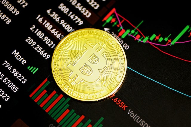 Crypto Market Setting Up For “Squeeze Of Historic Proportions”, Will BTC Price Get In The Way?