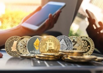Make Money Gaming With DigiToads and Axie Infinity