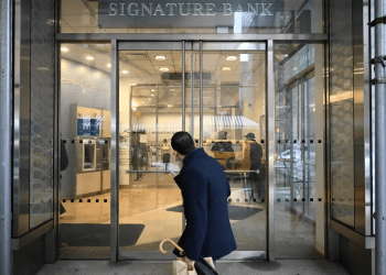 Signature Bank closure
