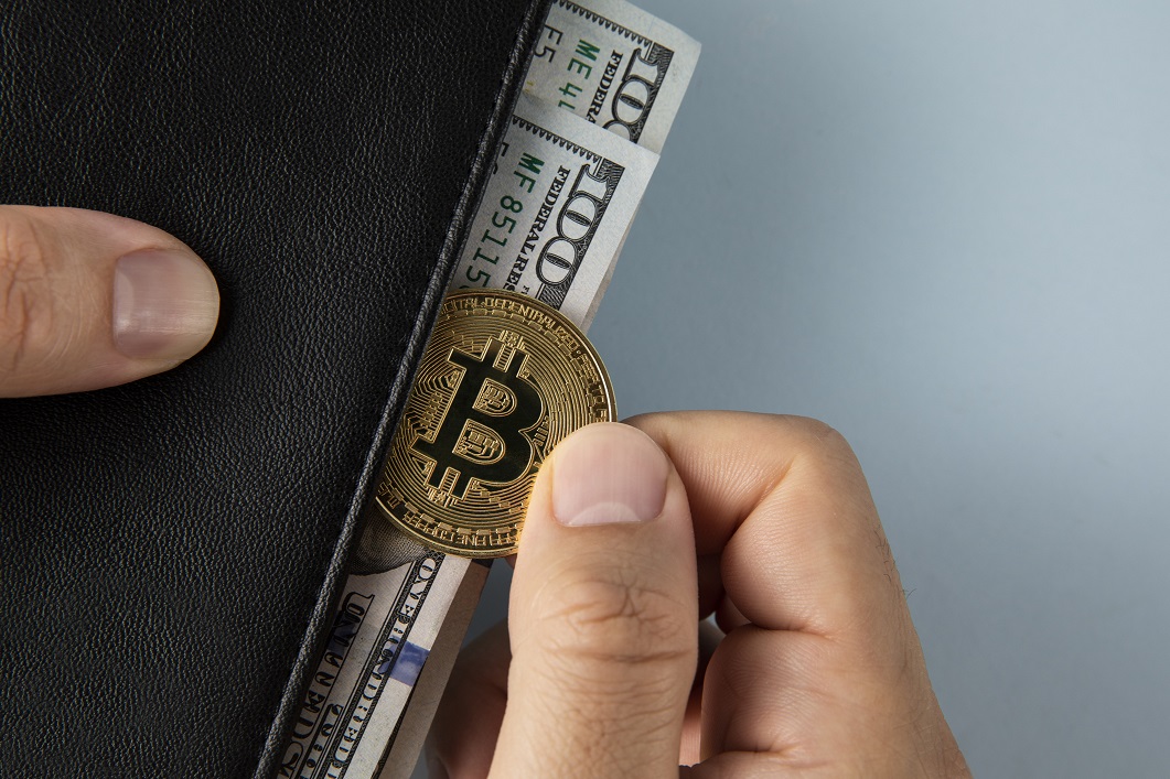 Bitcoin supply shifts from US holders to Asian wallets: Glassnode