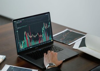 Trade Altcoins like Solana, Bitcoin Cash, and Dogecoin with this AI Crypto Algo before everyone else