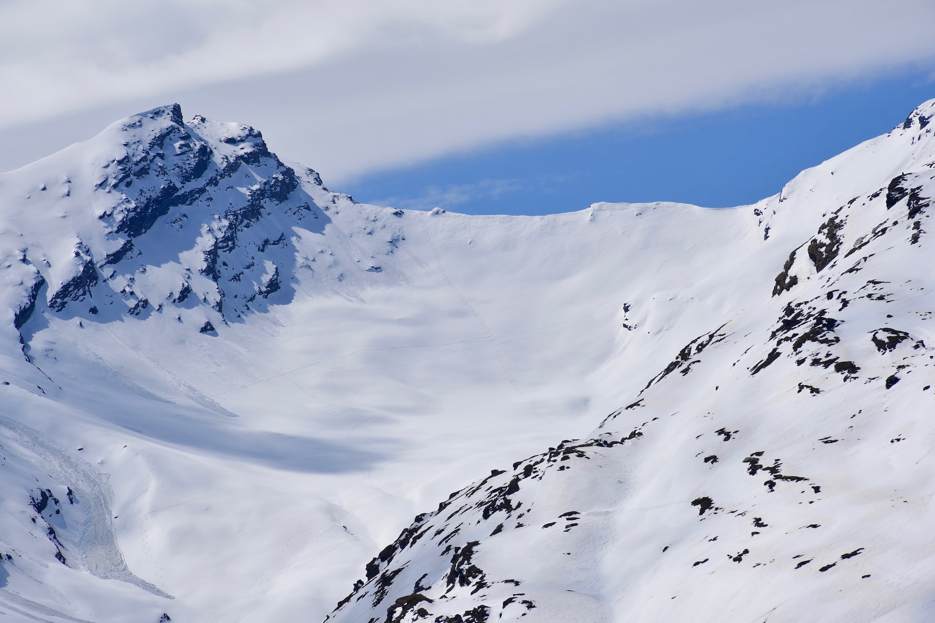 La moneda de avalancha se tambalea en un nivel de precio crucial: ¿hacia dónde oscilará?