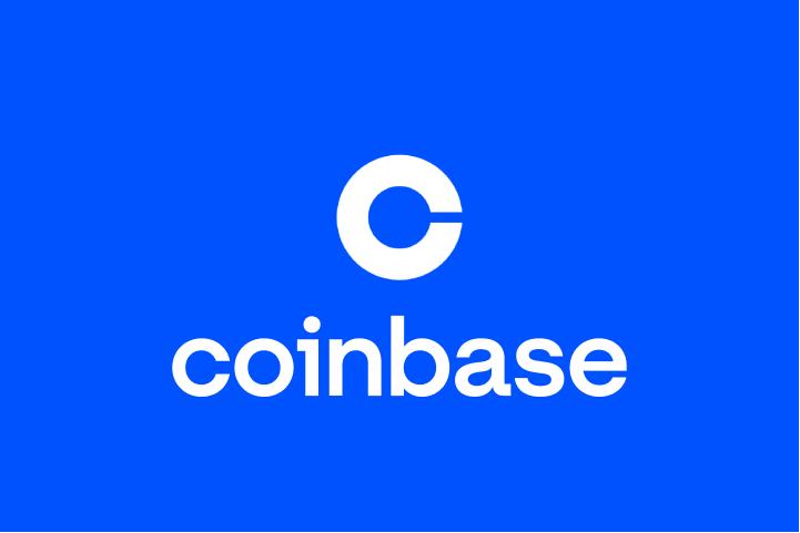 Reorganización de Coinbase: altos ejecutivos venden acciones de COIN