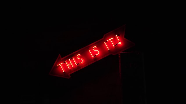Bitcoin Longs Could Precipitate Plunge To $28,000, This Chart Urges Caution