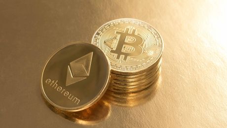 Bitcoin Dominates Ethereum In Daily Active Addresses Despite Lagging In TX Count