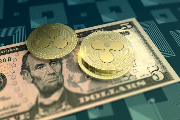 Is $10,000 Possible For XRP Price? Crypto Analysts Weigh In