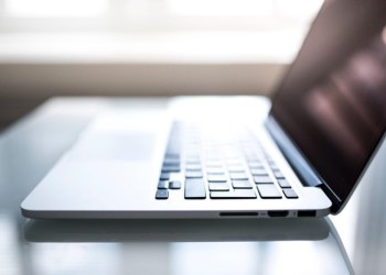 Bitcoin Spark: Combining the Best of Bitcoin and Ethereum for Rapid Transactions