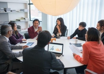 Navigate Tomorrow’s Wealth with Uniswap, Aave, and Bitcoin Spark