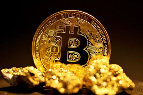 Bitcoin Solid Above $34,000 Despite High Short-Term Holder Profit-Taking