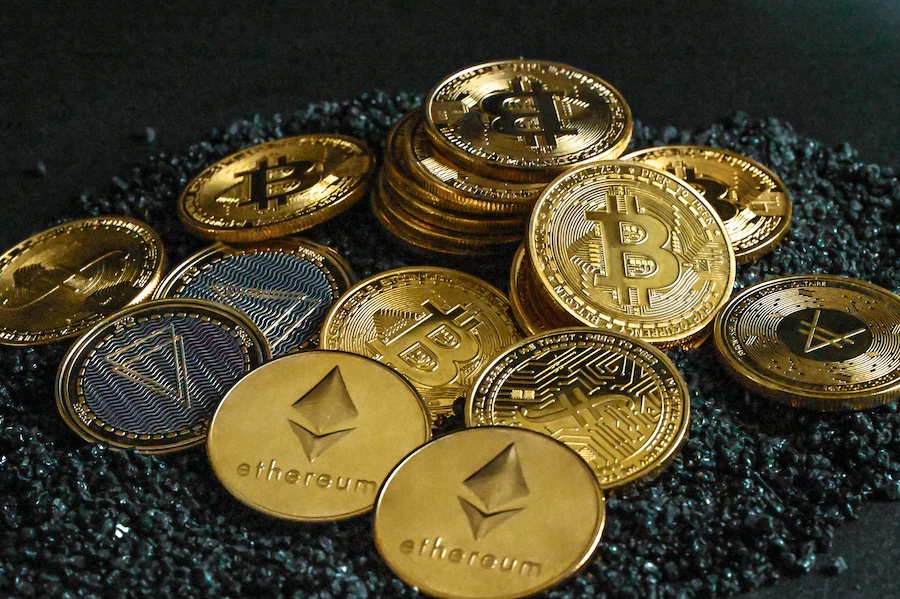 Upcoming Token Releases: These Altcoins Are Set To Inject Billions Into The Crypto Market By May