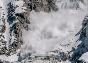Avalanche (AVAX) Rumbles With 45% Rally, Rules Top 20 Coin Listing Today