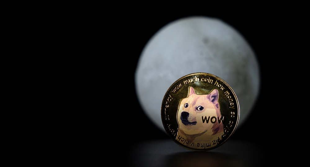 Howling At The Moon: 23,000% Dogecoin Signal Reawakens