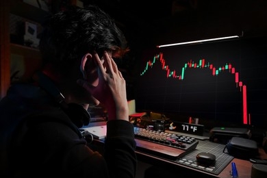 SafeMoon Executives Face DOJ Arrests And SEC Charges – SFM Plummets More Than 50% SafeMoon Executives Face DOJ Arrests And SEC Charges – SFM Plummets More Than 50%