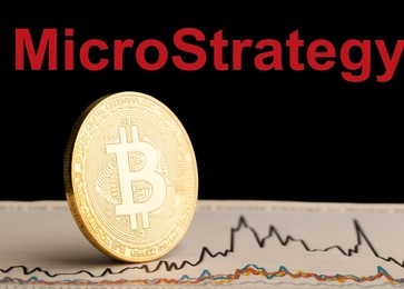 MicroStrategy Grows Bitcoin Reserves By 14K BTC Ahead Of ETF Approval MicroStrategy Grows Bitcoin Reserves By 14K BTC Ahead Of ETF Approval