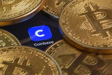 Coinbase Custody Head Departs As Crypto Giant Prepares For Bitcoin ETF Services