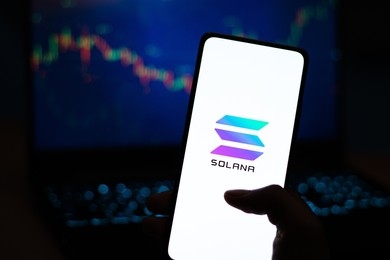 Los pedidos de Solana Saga se descartan porque el paquete de tokens BONK de 30 millones de dólares eclipsa el valor del dispositivo
