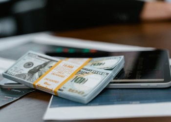 VC Spectra and Arbitrum Emerge as Top Selections in Forecasts for 2024 Trend