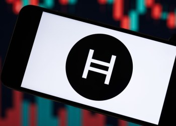 Helium and Hedera Record Significant Gains As NuggetRush Prepares to Lead the Altcoin Market Rally