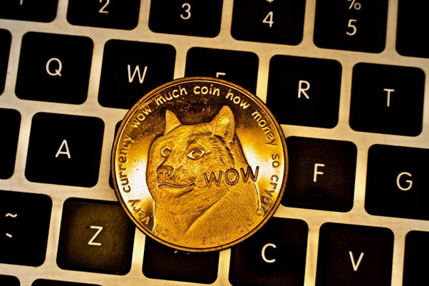 Dogecoin Drops from Top 10 After Chainlink’s 34% Surge; Avalanche & Monero Challenger Prepares for Swift Growth Dogecoin Drops from Top 10 After Chainlink’s 34% Surge; Avalanche & Monero Challenger Prepares for Swift Growth