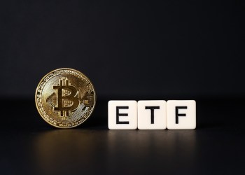 Bitwise Bitcoin ETF Opens to $30 Billion Advisor Pool; AI Altcoin Demonstrates Significant Growth