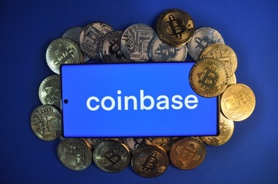 Bitcoin ETFs Boosts Coinbase (COIN) Shares As JPMorgan Upgrades Rating Bitcoin ETFs Boosts Coinbase (COIN) Shares As JPMorgan Upgrades Rating