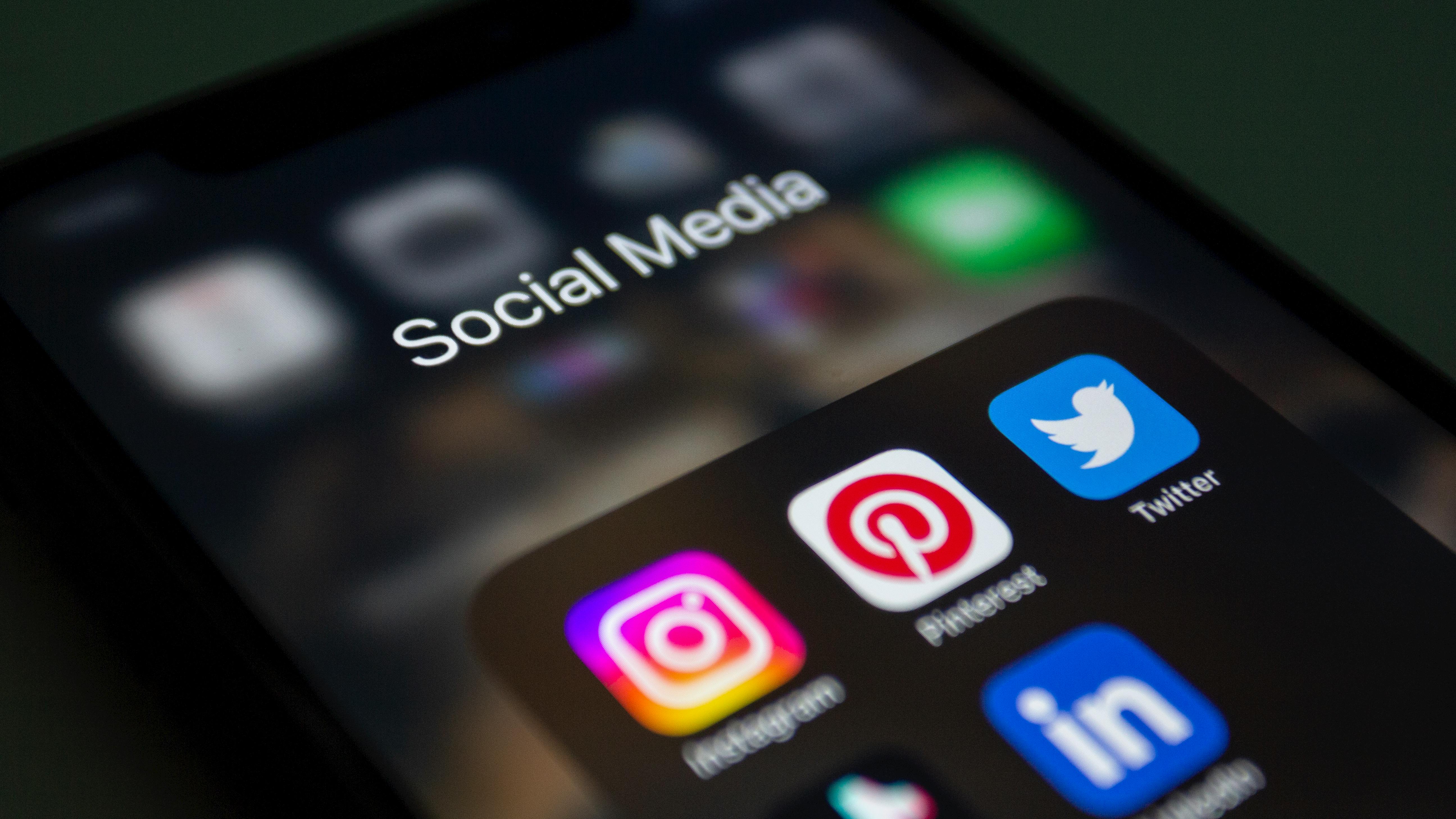 Social Media Storm Gives Dogecoin 14% Price Boost Social Media Storm Gives Dogecoin 14% Price Boost