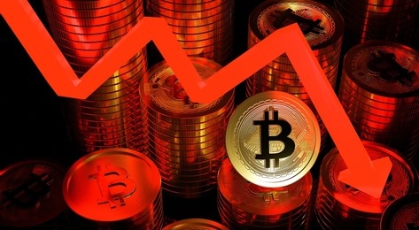 Las salidas récord de GBTC hacen que Bitcoin caiga un 14% a $62,000