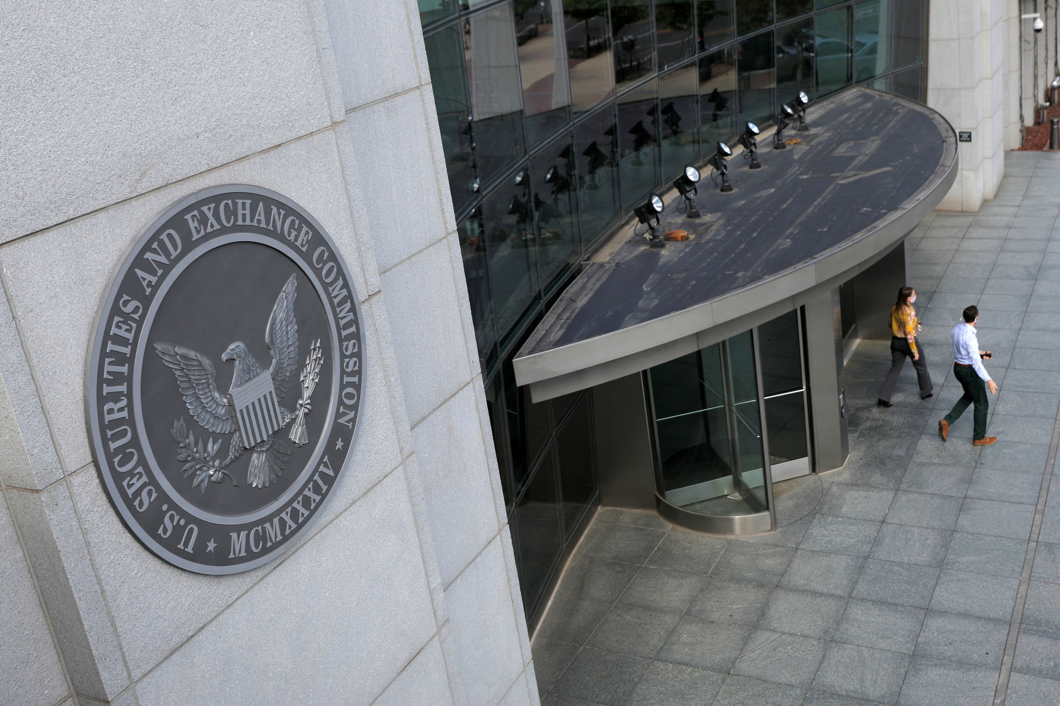 SEC Serves Fresh Lawsuit To Metamask Developer Consensys – What’s The Problem This Time?