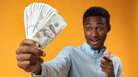 AVAX Primed To Break $100 Barrier As Bullish Signs Emerge