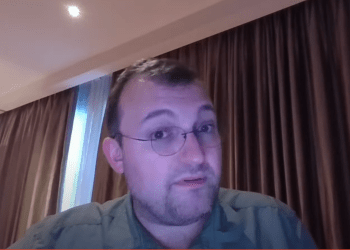 Cardano Charles Hoskinson vs Bitcoin